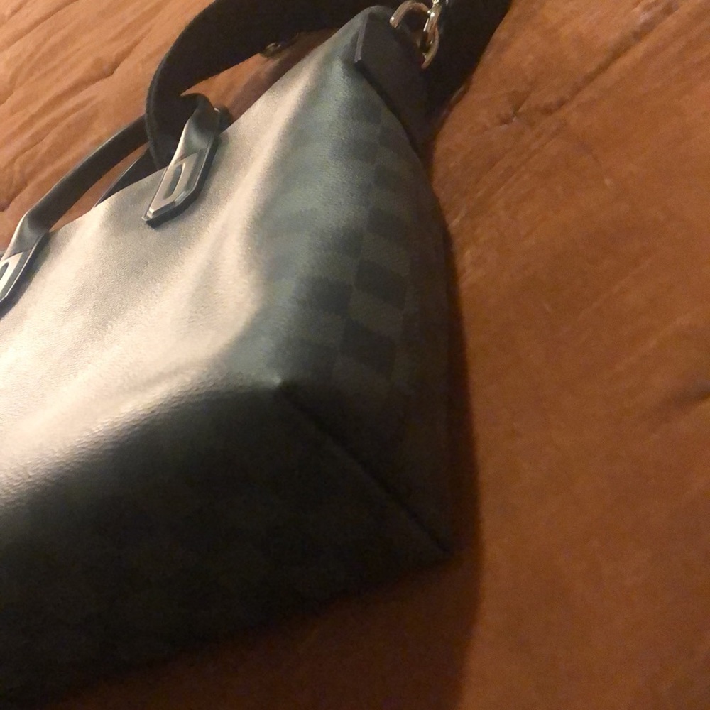 Louis Vuitton Business Tote - Picture 4 of 6